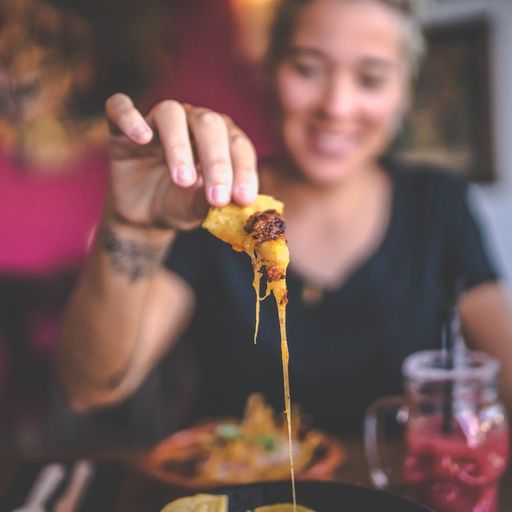 Chintumá mujer con nacho